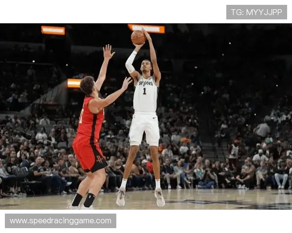 马刺114-112险胜魔术,文班亚马关键表现引关注